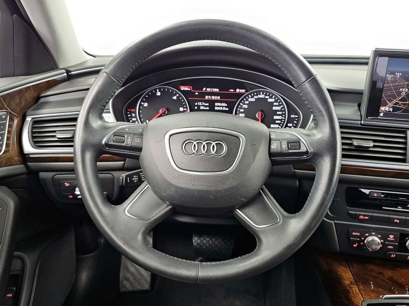 2013 Audi A6 3.0 TDI Quattro C7 photo 13