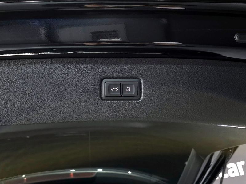 2019 Audi Q7 45 TFSI Quattro photo 17