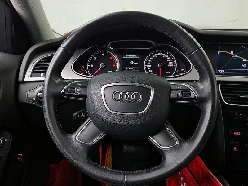 2013 Audi A4 2.0 TDI dynamic B8 photo 13