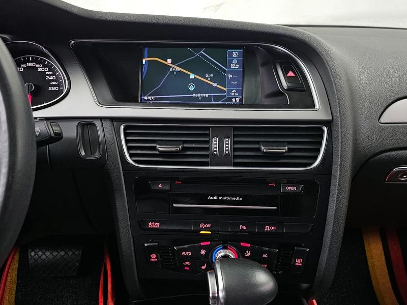 2013 Audi A4 2.0 TDI dynamic B8 photo 15