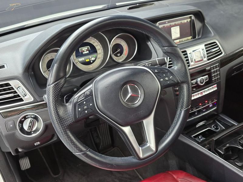 2014 Mercedes-Benz E-Class E200 Coupe photo 13