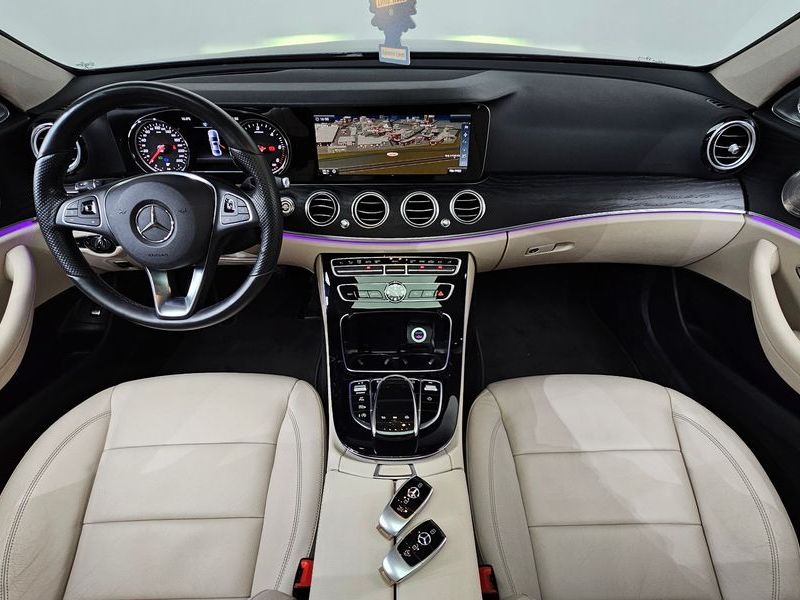2017 Mercedes-Benz E-Class E220d Avantgarde photo 7