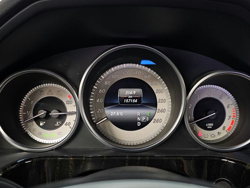 2014 Mercedes-Benz E-Class E300 Avangard photo 8