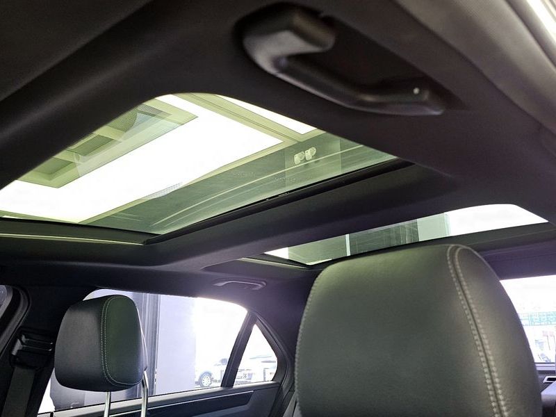 2014 Mercedes-Benz E-Class E300 Avangard photo 18