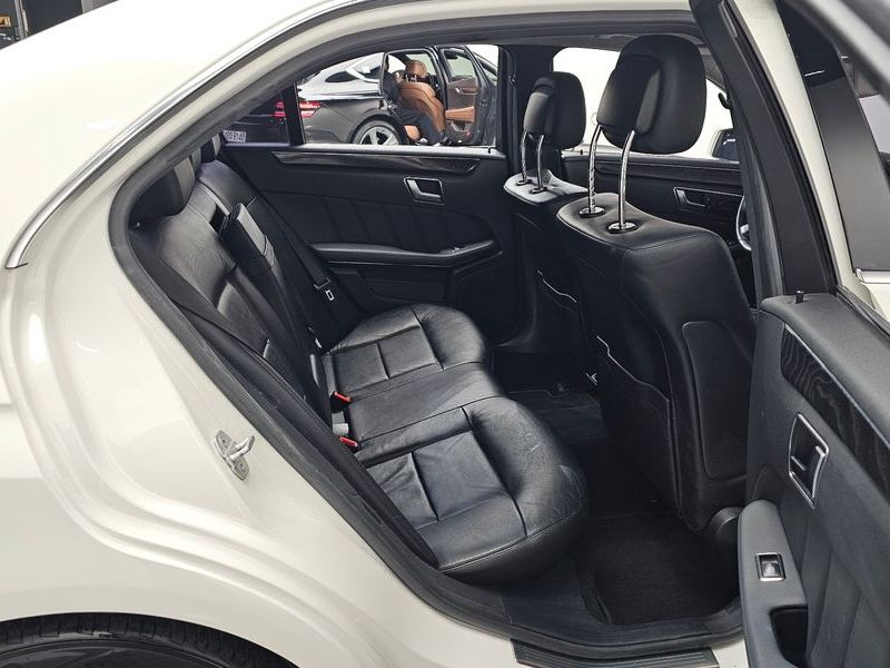 2012 Mercedes-Benz E-Class E220 CDI Avantgarde photo 12