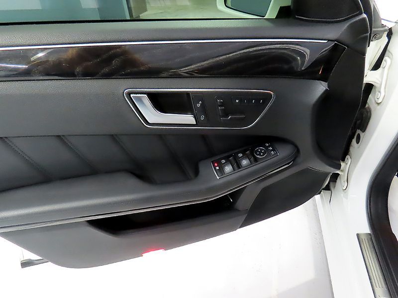 2013 Mercedes-Benz E-Class E220 CDI Avantgarde photo 15