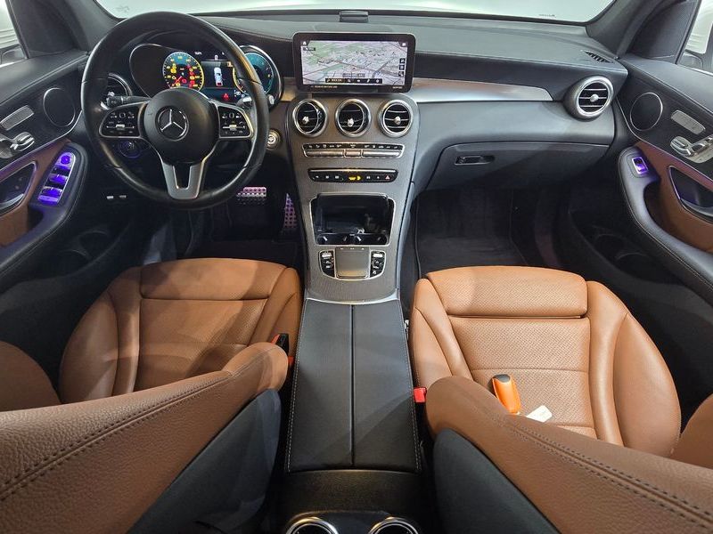 2022 Mercedes-Benz C-Class GLC300e 4MATIC Coupe photo 7