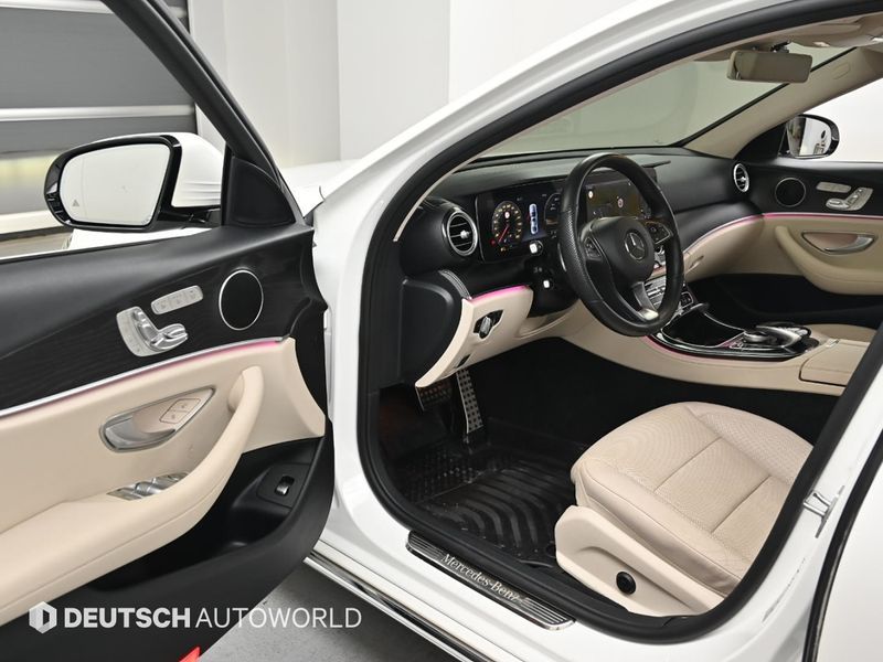 2017 Mercedes-Benz E-Class E300 Avantgarde photo 8