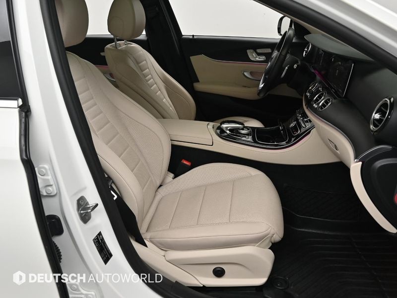 2017 Mercedes-Benz E-Class E300 Avantgarde photo 9