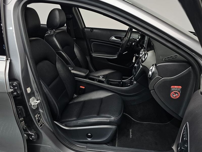 2015 Mercedes-Benz A-Class GLA200 CDI 4MATIC photo 26