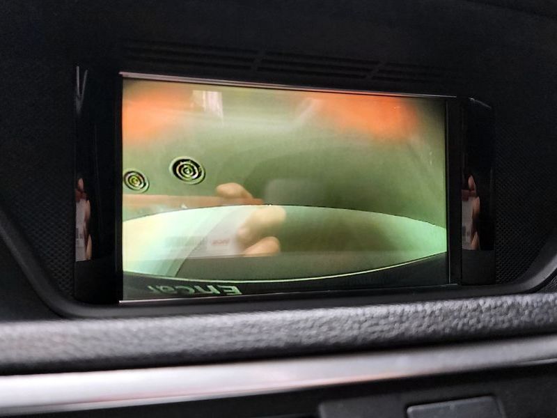 2012 Mercedes-Benz E-Class E300 Elegance photo 15