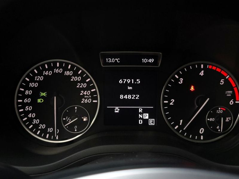 2013 Mercedes-Benz B-Class B200 CDI Blue efficiency photo 8