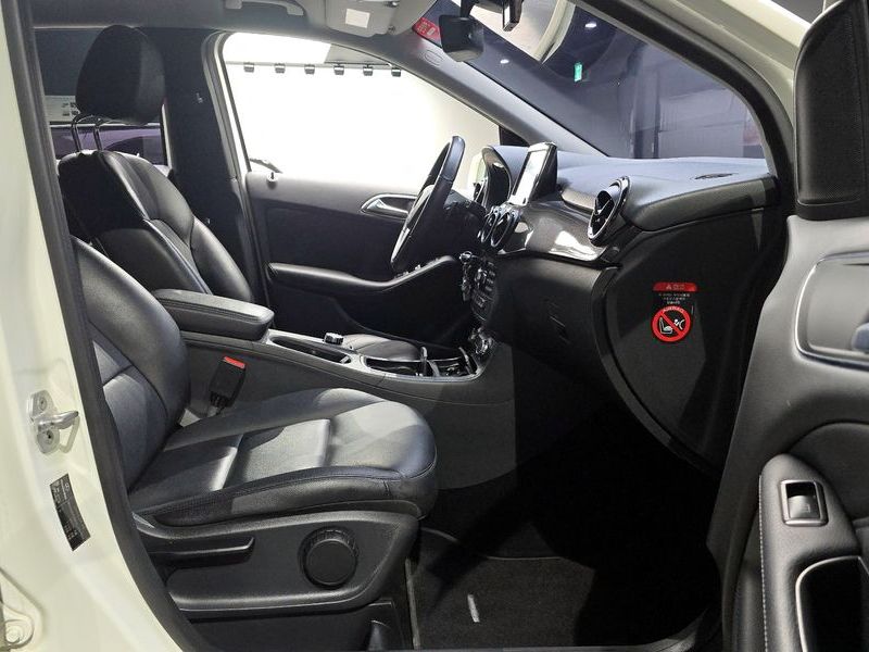 2013 Mercedes-Benz B-Class B200 CDI Blue efficiency photo 11