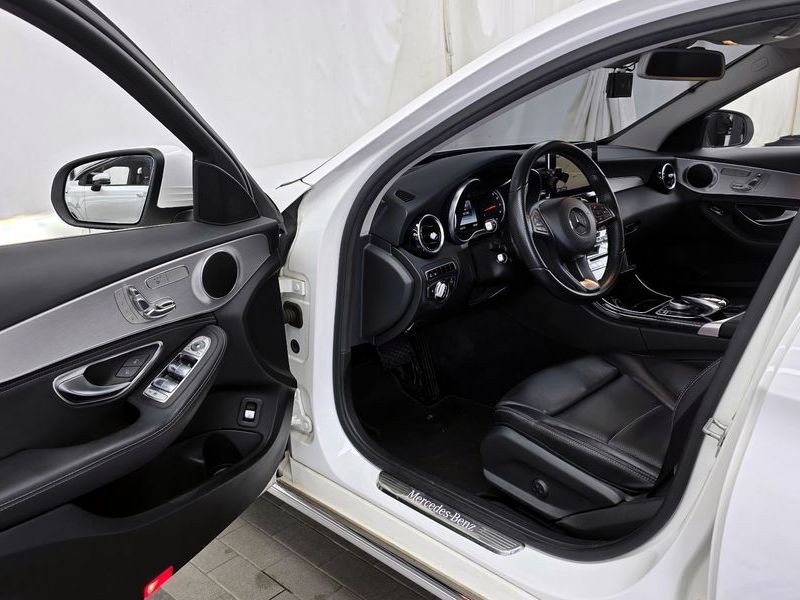 2015 Mercedes-Benz C-Class C200 Avantgarde photo 10