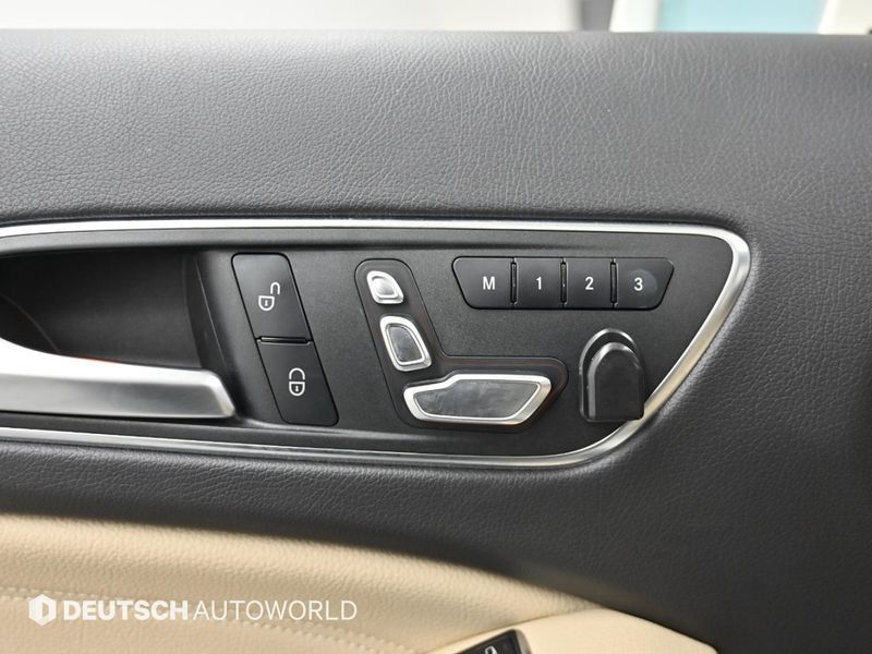 2018 Mercedes-Benz A-Class GLA220 Premium photo 16