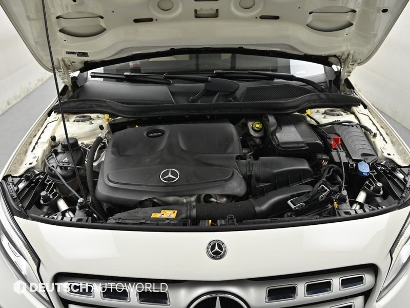 2018 Mercedes-Benz A-Class GLA220 Premium photo 20