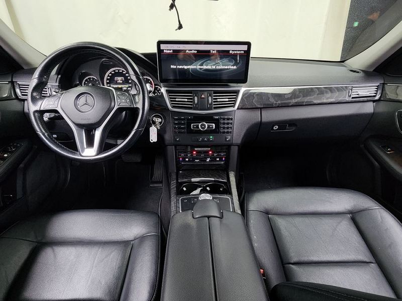 2013 Mercedes-Benz E-Class E220 CDI Avantgarde photo 7