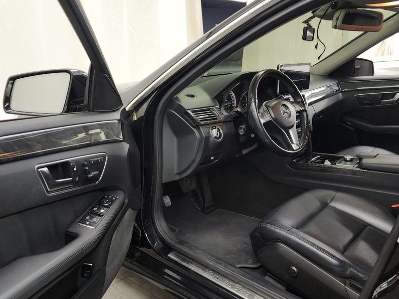 2013 Mercedes-Benz E-Class E220 CDI Avantgarde photo 10