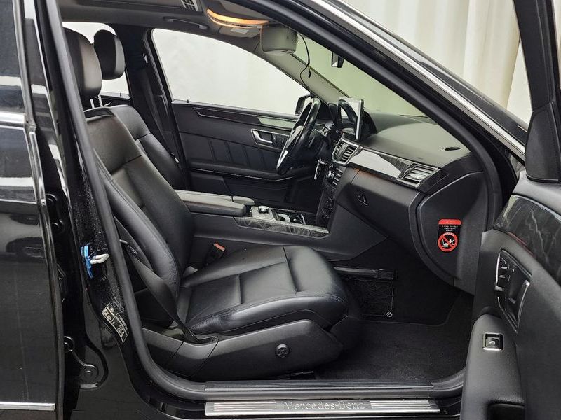 2013 Mercedes-Benz E-Class E220 CDI Avantgarde photo 11