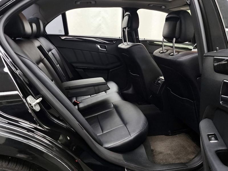 2013 Mercedes-Benz E-Class E220 CDI Avantgarde photo 12