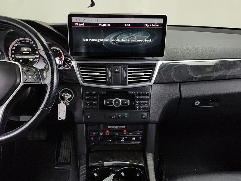 2013 Mercedes-Benz E-Class E220 CDI Avantgarde photo 14