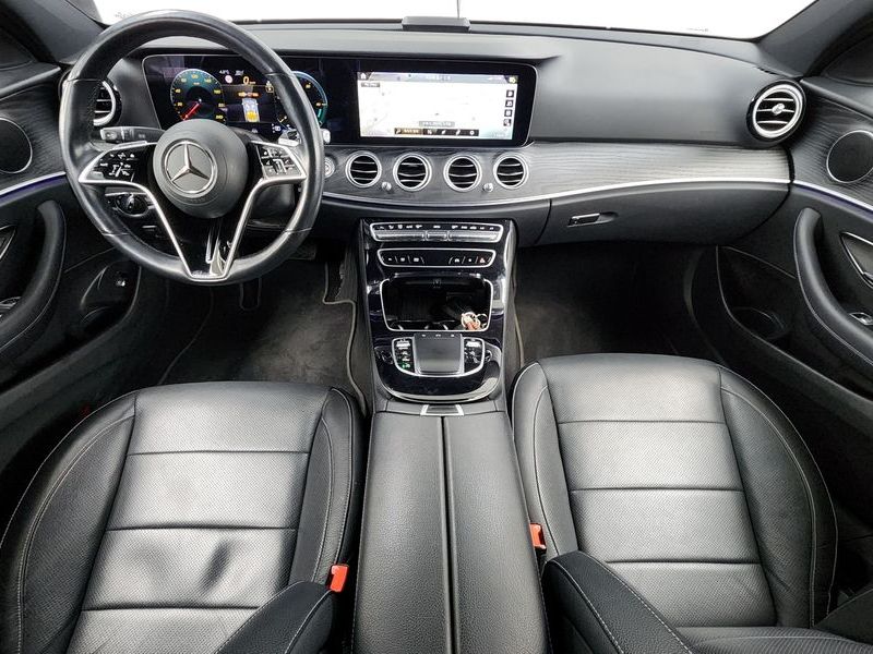 2022 Mercedes-Benz E-Class E250 Avantgarde photo 7