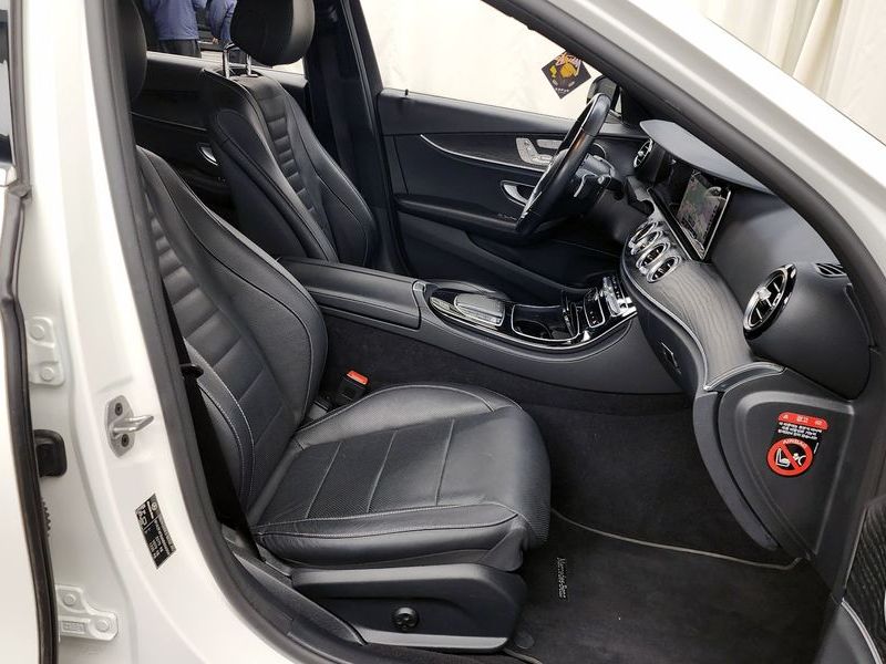 2022 Mercedes-Benz E-Class E250 Avantgarde photo 11