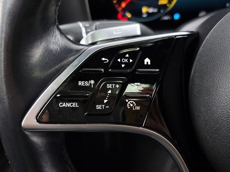 2022 Mercedes-Benz E-Class E250 Avantgarde photo 17