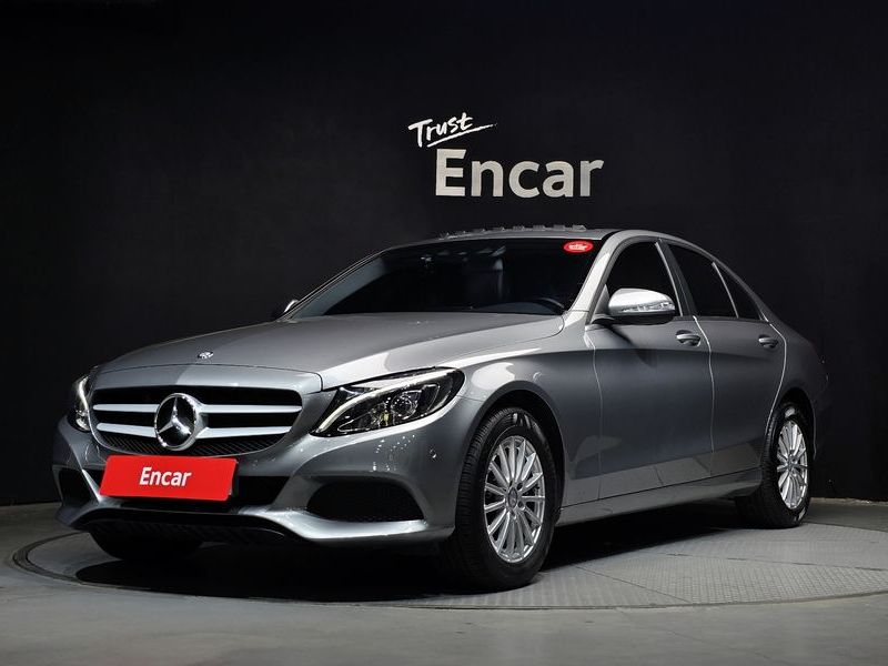 2015 Mercedes-Benz C-Class C200 photo 1