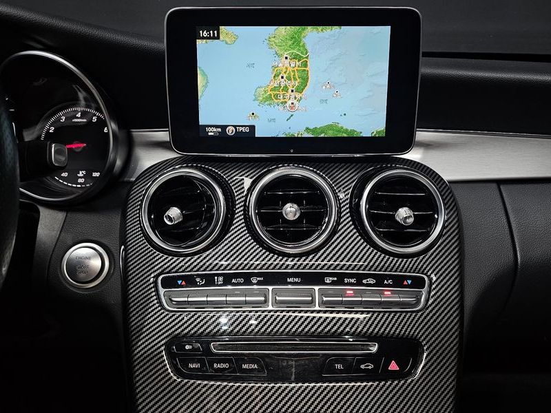 2015 Mercedes-Benz C-Class C200 photo 14
