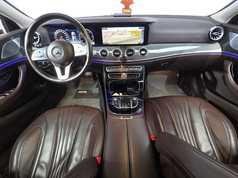 2020 Mercedes-Benz S-Class CLS300d AMG Line photo 7