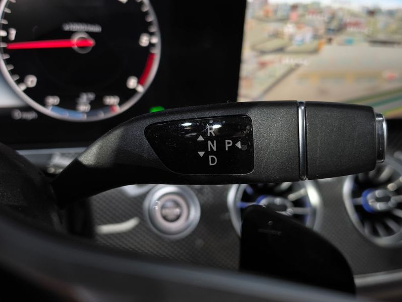2020 Mercedes-Benz S-Class CLS300d AMG Line photo 9