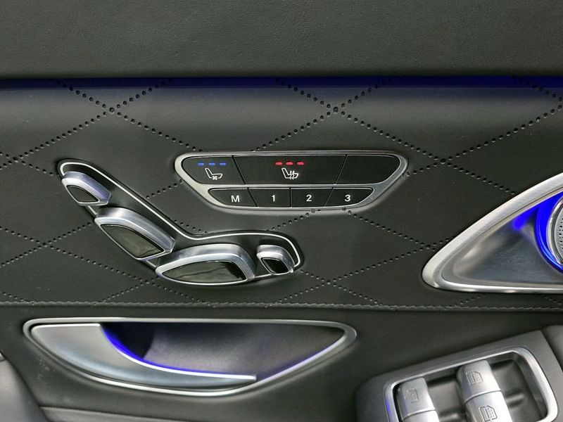 2018 Mercedes-Benz S-Class Maybach S560 4MATIC photo 19