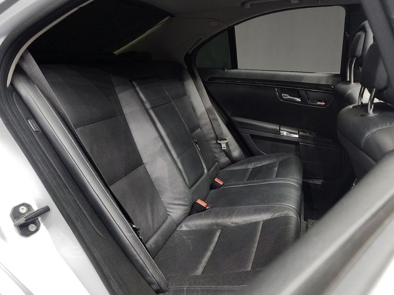2012 Mercedes-Benz S-Class S350 BlueTEC photo 12