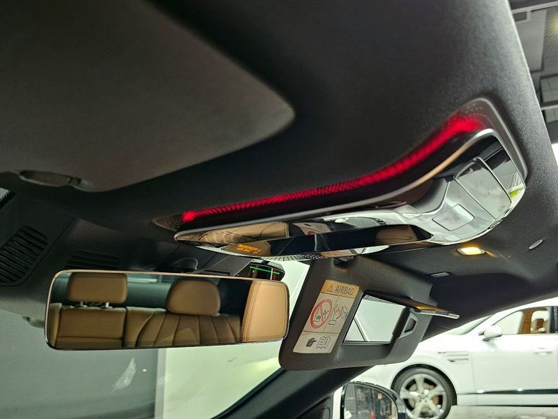 2025 Mercedes-Benz E-Class E200 Avantgarde photo 27