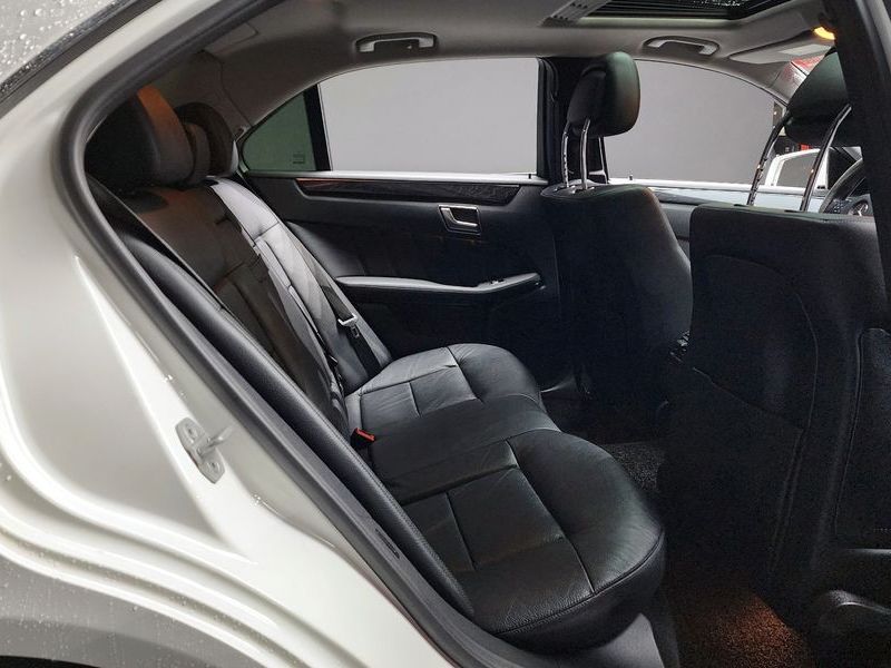 2013 Mercedes-Benz E-Class E220 CDI Avantgarde photo 12