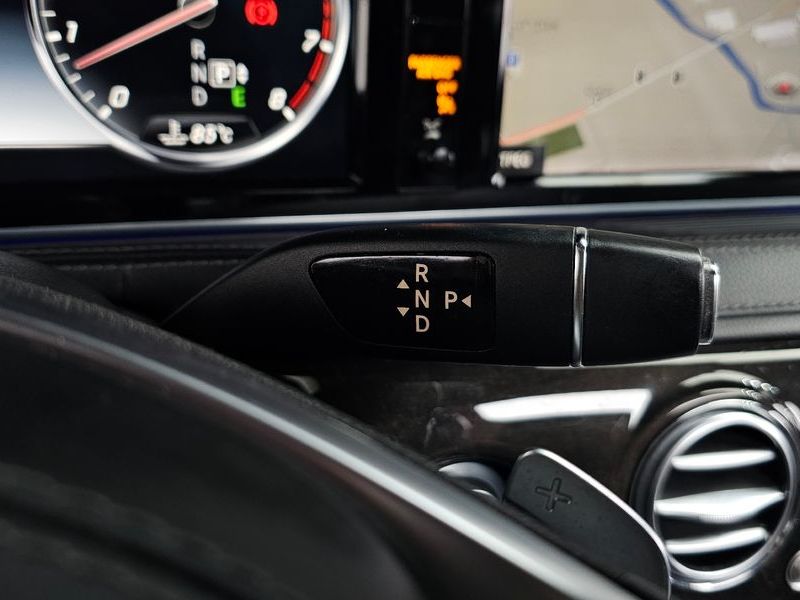 2015 Mercedes-Benz S-Class S400L photo 9
