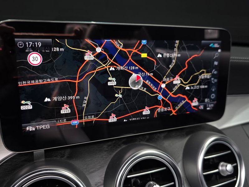 2023 Mercedes-Benz C-Class C200 Cabriolet photo 14