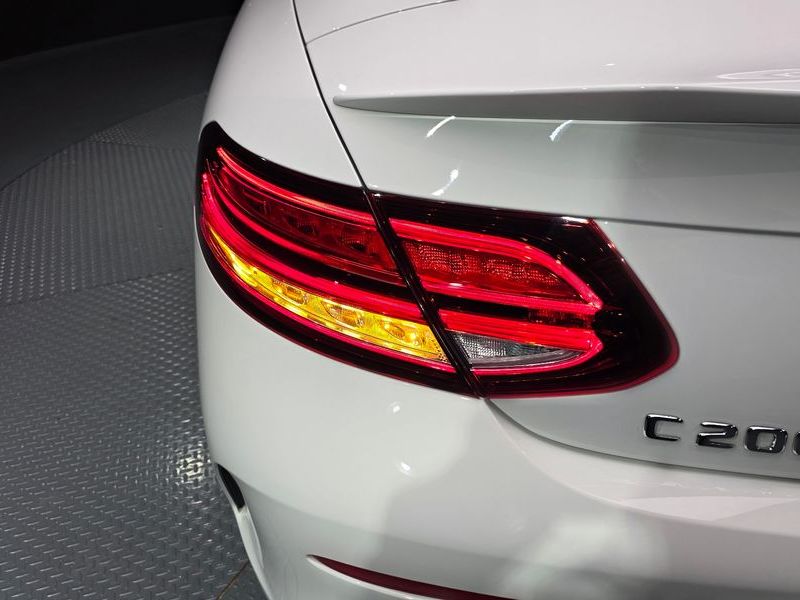 2023 Mercedes-Benz C-Class C200 Cabriolet photo 23