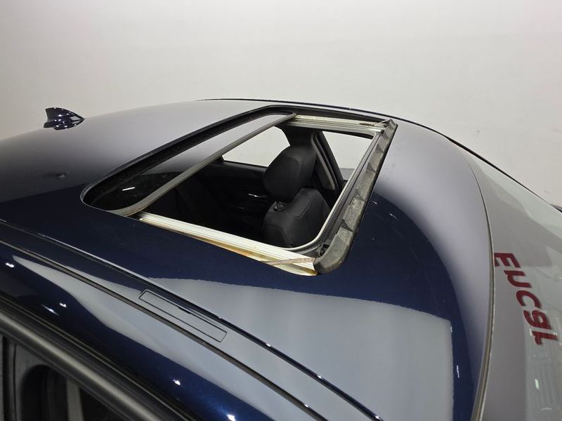 2013 BMW 3 Series 320d xDrive photo 11