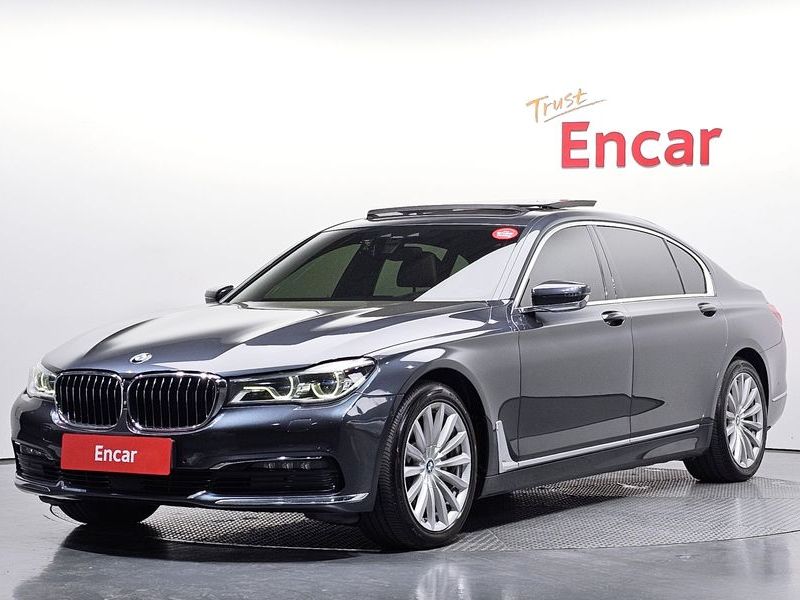 2016 BMW 7 Series 730Ld xDrive photo 1