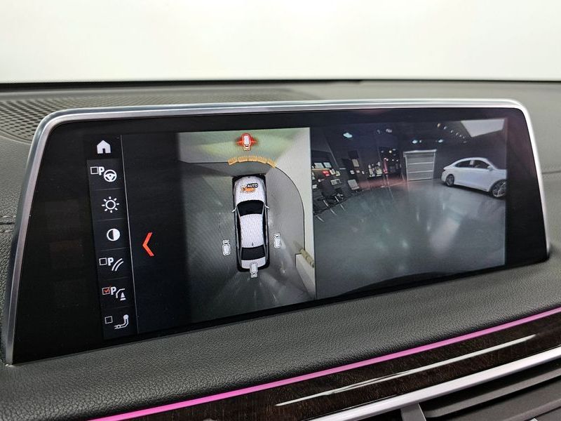 2016 BMW 7 Series 730Ld xDrive photo 14