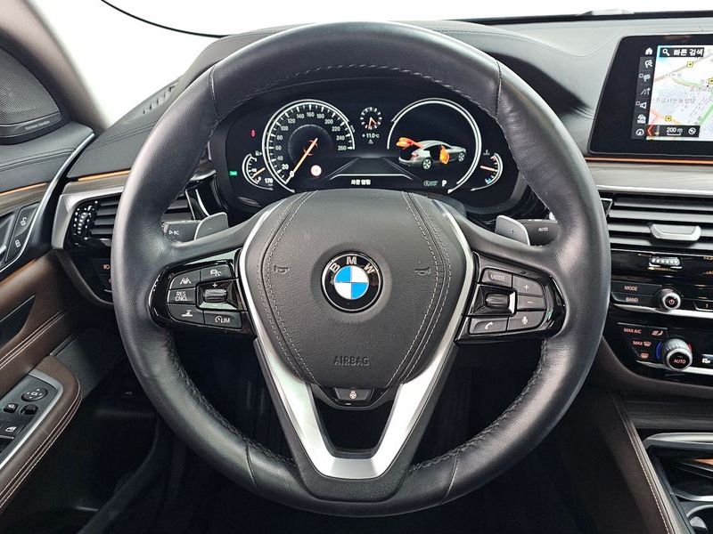 2018 BMW 6 Series 640i xDrive Luxury photo 13