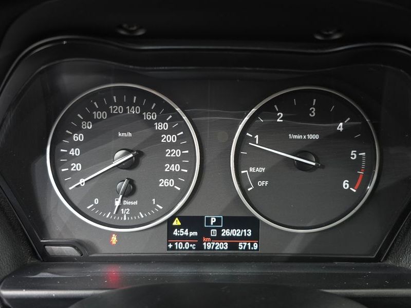 2014 BMW 1 Series 118d Urban 5Dr photo 8