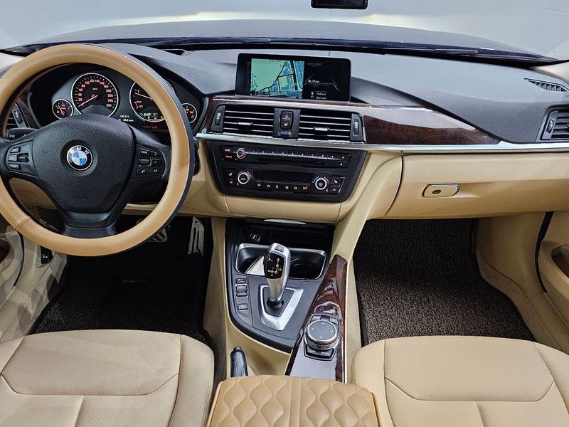 2015 BMW 3 Series 320d photo 7