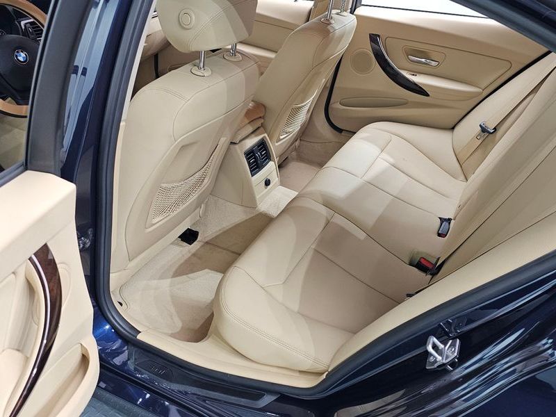 2015 BMW 3 Series 320d photo 11