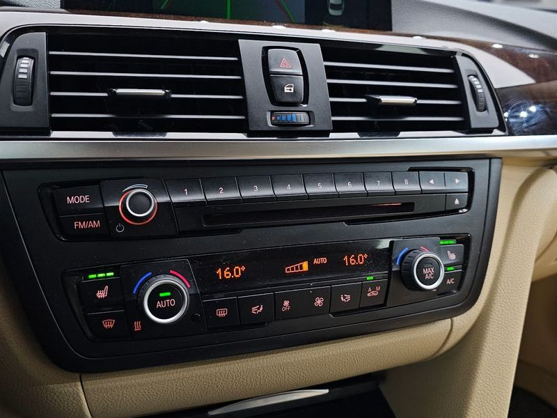 2015 BMW 3 Series 320d photo 18