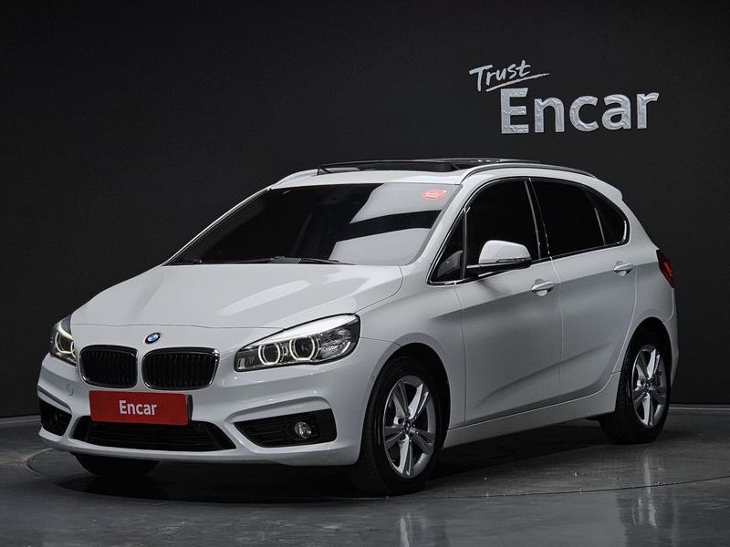 2016 BMW 2 Series Joy photo 1
