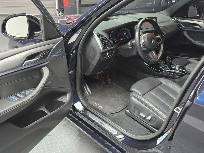 2021 BMW X3 xDrive 30e M sports Online Exclusive Edition photo 11