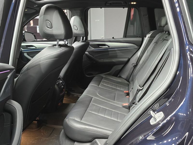 2021 BMW X3 xDrive 30e M sports Online Exclusive Edition photo 12